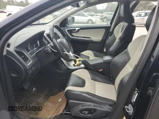 2017 Volvo XC60 Dynamic with VIN YV440MRR4H2083553, listed as a Copart auction lot 44415315 with 138,190 mi miles and Salvage title. Bid and sale history available at DreamBid. Image 7.
