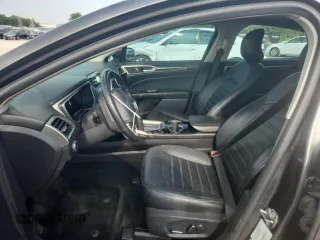 2016 Ford Fusion SE z VIN 3FA6P0HD9GR169611, wystawiony jako Copart lot #62939075 z przebiegiem 170 230 mil mil oraz Szkoda całkowita • Salvage title. Historia ofert i sprzedaży dostępna na DreamBid. Obrazek 7.