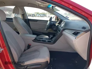 2017 Hyundai Sonata 2.4L with VIN 5NPE24AFXHH530081, listed as a IAAI auction lot 42192092 with 117,260 mi miles and . Bid and sale history available at DreamBid. Image 5.