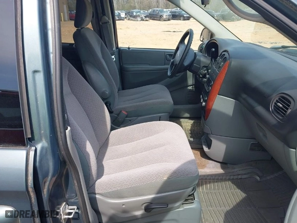 2007 Chrysler Town & Country LWB LX with VIN 1A4GP44R07B189994, listed as a IAAI auction lot 41783809 with NaN miles. Bid and sale history available at carsss.com. Image 5.