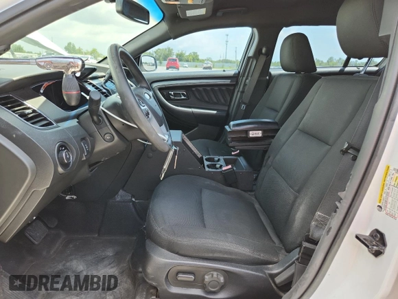 2016 Ford Police Interceptor with VIN 1FAHP2MK9GG102443, listed as a Copart auction lot 57930145 with 125,369 mi miles and Non repairable. Bid and sale history available at DreamBid. Image 7.