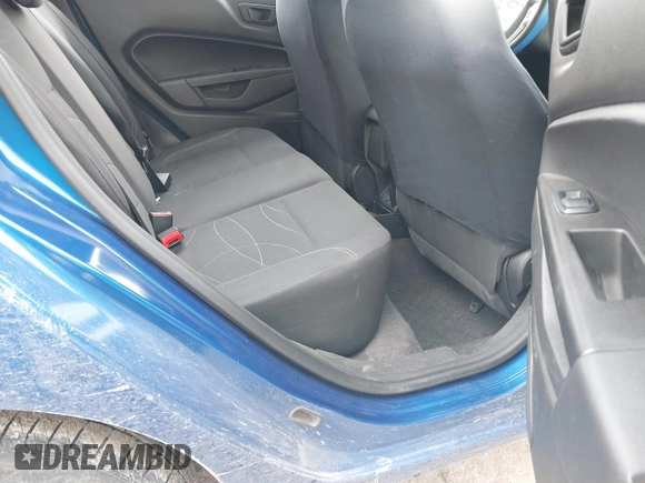 2019 Ford Fiesta SE with VIN 3FADP4EJ2KM121091, listed as a IAAI auction lot 41595764 with 98,669 mi miles. Bid and sale history available at carsss.com. Image 8.