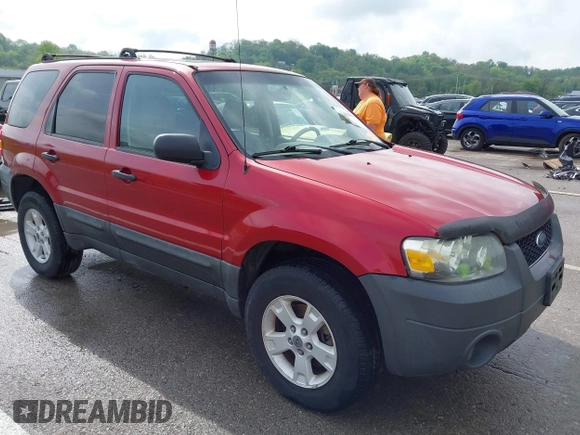 2006 Ford Escape XLT z VIN 1FMYU93166KA44836, wystawiony jako IAAI lot #42104051 z przebiegiem 176 367 mil mil oraz . Historia ofert i sprzedaży dostępna na DreamBid. Obrazek 1.