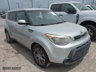 2014 Kia Soul + with VIN KNDJP3A53E7715977, listed as a IAAI auction lot 42044617 with 146,212 mi miles. Bid and sale history available at carsss.com. Image 1.