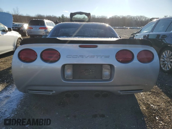 2001 Chevrolet Corvette Z06 with VIN 1G1YY12S615123525, listed as a Copart auction lot 83328064 with 39,416 mi miles and Clean Title. Bid and sale history available at carsss.com. Image 6.