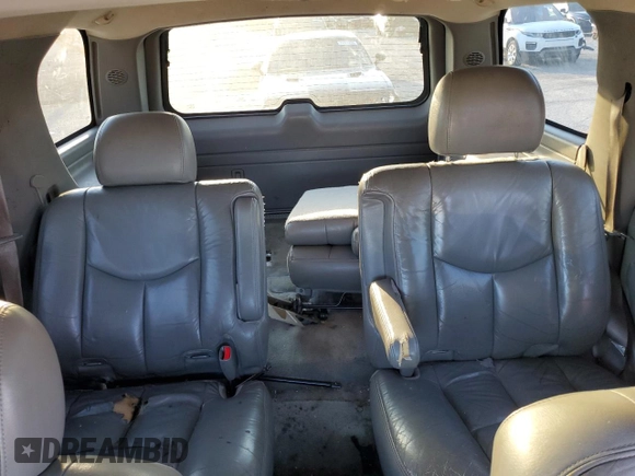 2004 Chevrolet Tahoe LT with VIN 1GNEK13Z94R167904, listed as a Copart auction lot 75487314 with 294,829 mi miles and Clean Title. Bid and sale history available at carsss.com. Image 10.