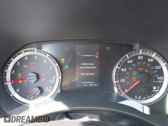 2022 Toyota Highlander LE with VIN 5TDBZRBH7NS569311, listed as a IAAI auction lot 42117066 with 18,579 mi miles and . Bid and sale history available at DreamBid. Image 7.