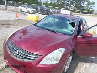 2011 Nissan Altima 2.5 S with VIN 1N4AL2AP5BN427933, listed as a IAAI auction lot 41866576 with 67,492 mi miles. Bid and sale history available at carsss.com. Image 6.