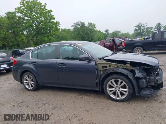 2014 Subaru Legacy Premium с VIN 4S3BMCC66E3007684, выставлен на аукционе IAAI как лот 42333043 с пробегом 141 589 миль миль и . История ставок и продаж доступна на DreamBid. Изображение 14.