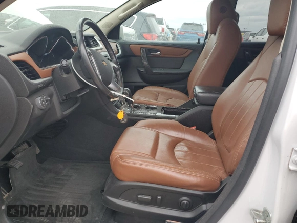 2016 Chevrolet Traverse LTZ z VIN 1GNKVJKD6GJ103208, wystawiony jako Copart lot #53154295 z przebiegiem 110 093 mil mil oraz Szkoda całkowita • Salvage title. Historia ofert i sprzedaży dostępna na DreamBid. Obrazek 7.