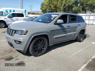 2022 Jeep Grand Cherokee WK Laredo X with VIN 1C4RJEAG2NC128498, listed as a Copart auction lot 75543144 with 17,345 mi miles and Salvage Title. Bid and sale history available at carsss.com. Image 1.