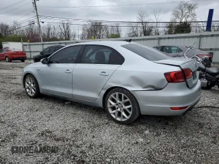 2014 Volkswagen Jetta GLI Edition 30 with VIN 3VW4S7AJ3EM261667, listed as a Copart auction lot 51170615 with 37,039 mi miles and Clean title. Bid and sale history available at DreamBid. Image 2.