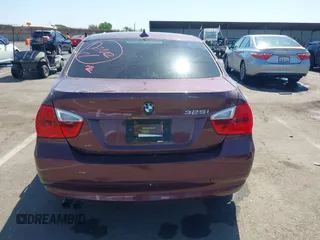 2006 BMW 3 Series 325i with VIN WBAVB13566PT05450, listed as a IAAI auction lot 42328281 with 160,168 mi miles and . Bid and sale history available at DreamBid. Image 17.