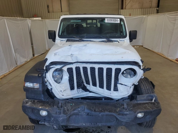 2022 Jeep Gladiator Sport S with VIN 1C6JJTAG9NL176055, listed as a Copart auction lot 83069084 with 53,752 mi miles and Salvage Title. Bid and sale history available at carsss.com. Image 5.
