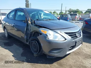 2018 Nissan Versa SV z VIN 3N1CN7AP1JL872116, wystawiony jako IAAI lot #42149712 z przebiegiem 131 990 mil mil oraz . Historia ofert i sprzedaży dostępna na DreamBid. Obrazek 13.