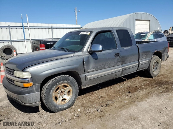 2000 Chevrolet Silverado 1500 LS with VIN 2GCEC19T4Y1266072, listed as a Copart auction lot 47134185 with 0 mi miles and Salvage Title. Bid and sale history available at carsss.com. Image 1.
