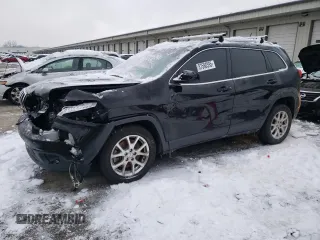 2018 Jeep Cherokee Latitude Plus with VIN 1C4PJLLB4JD503969, listed as a Copart auction lot 87588395 with 92,579 mi miles and Salvage Title. Bid and sale history available at carsss.com. Image 1.