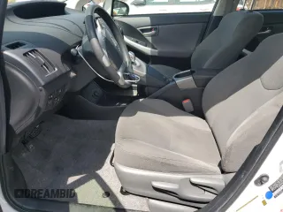 2014 Toyota Prius with VIN JTDKN3DP9E3053840, listed as a Copart auction lot 61880475 with 50,179 mi miles and Salvage title. Bid and sale history available at DreamBid. Image 7.