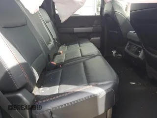 2023 Ford F-350 XL z VIN 1FT8W3BM3PED80838, wystawiony jako Copart lot #48908185 z przebiegiem 54 202 mil mil oraz Czysty tytuł • Clean title. Historia ofert i sprzedaży dostępna na DreamBid. Obrazek 10.