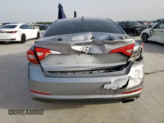 2015 Hyundai Sonata SE z VIN 5NPE24AF2FH191149, wystawiony jako Copart lot #56921245 z przebiegiem 210 177 mil mil oraz Szkoda całkowita • Salvage title. Historia ofert i sprzedaży dostępna na DreamBid. Obrazek 6.