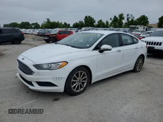 2017 Ford Fusion SE z VIN 3FA6P0HD9HR123410, wystawiony jako Copart lot #59807795 z przebiegiem 131 641 mil mil oraz Czysty tytuł • Clean title. Historia ofert i sprzedaży dostępna na DreamBid. Obrazek 1.