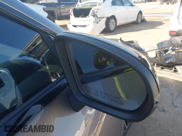 2024 Mercedes-Benz CLA 250 z VIN W1K5J4HB4RN461367, wystawiony jako IAAI lot #41590994 z przebiegiem 6 251 mil mil oraz . Historia ofert i sprzedaży dostępna na DreamBid. Obrazek 5.