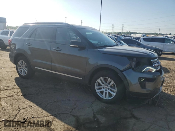 2018 Ford Explorer XLT с VIN 1FM5K8D88JGA40877, выставлен на аукционе Copart как лот 62116855 с пробегом 78 034 миль миль и Списание • Salvage title. История ставок и продаж доступна на DreamBid. Изображение 4.