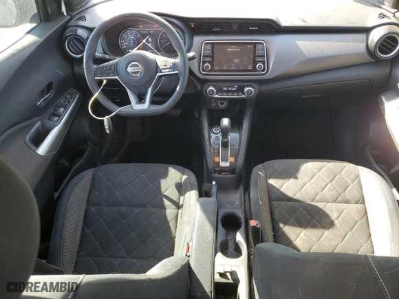 2018 Nissan Kicks SV with VIN 3N1CP5CU6JL497857, listed as a Copart auction lot 50073075 with 89,003 mi miles and Salvage Title. Bid and sale history available at carsss.com. Image 8.
