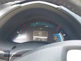 2015 Nissan LEAF SL z VIN 1N4AZ0CP2FC312062, wystawiony jako IAAI lot #42069975 z przebiegiem 250 000 mil mil oraz . Historia ofert i sprzedaży dostępna na DreamBid. Obrazek 7.