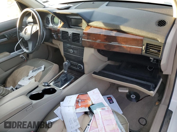 2011 Mercedes-Benz GLK 350 with VIN WDCGG8HB8BF681131, listed as a Copart auction lot 73999534 with Not Provided miles and Salvage Title. Bid and sale history available at DreamBid. Image 8.