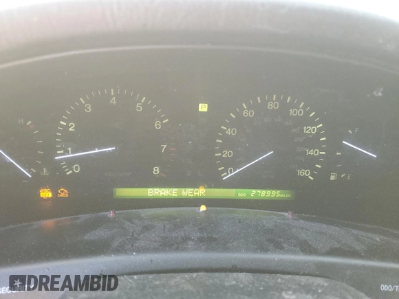 1998 Lexus LS 400 z VIN JT8BH28F7W0101596, wystawiony jako Copart lot #42779415 z przebiegiem 278 995 mil mil oraz Szkoda całkowita • Salvage title. Historia ofert i sprzedaży dostępna na DreamBid. Obrazek 9.