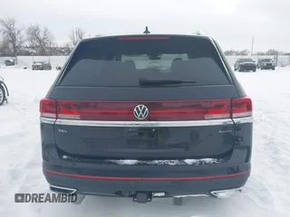 2024 Volkswagen Atlas SEL with VIN 1V2BR2CA3RC513283, listed as a IAAI auction lot 41565795 with 6,624 mi miles and . Bid and sale history available at DreamBid. Image 17.