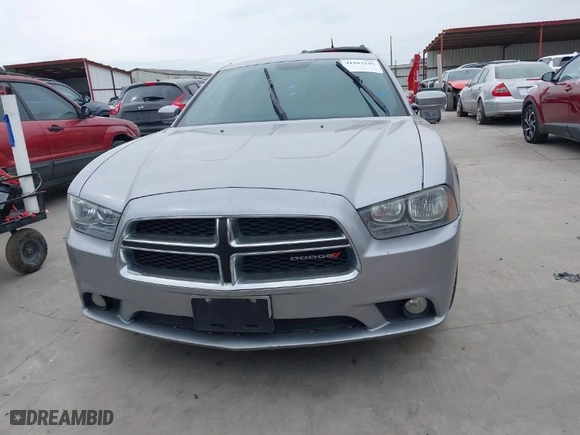 2014 Dodge Charger SXT with VIN 2C3CDXHG6EH239314, listed as a IAAI auction lot 41683245 with 194,180 mi miles. Bid and sale history available at carsss.com. Image 11.