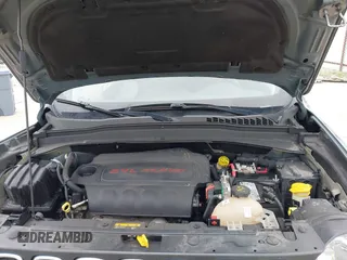 2018 Jeep Renegade Latitude with VIN ZACCJABB9JPH20388, listed as a IAAI auction lot 42212067 with 90,270 mi miles and . Bid and sale history available at DreamBid. Image 10.
