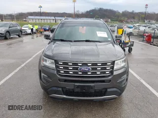 2016 Ford Explorer XLT with VIN 1FM5K7D87GGB32338, listed as a IAAI auction lot 41901509 with 89,304 mi miles. Bid and sale history available at carsss.com. Image 13.
