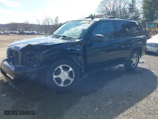 2008 Chevrolet TrailBlazer Fleet w/2FL with VIN 1GNDT13S282204723, listed as a IAAI auction lot 41986422 with 171,433 mi miles. Bid and sale history available at carsss.com. Image 22.