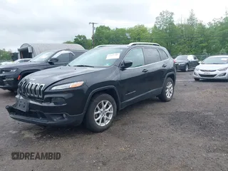 2016 Jeep Cherokee Latitude with VIN 1C4PJMCS6GW221075, listed as a IAAI auction lot 42259107 with 115,912 mi miles and . Bid and sale history available at DreamBid. Image 17.