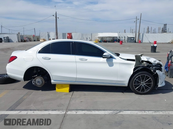 2021 Mercedes-Benz C 300 with VIN W1KWF8DB9MR611445, listed as a IAAI auction lot 41960300 with 32,862 mi miles and . Bid and sale history available at DreamBid. Image 14.