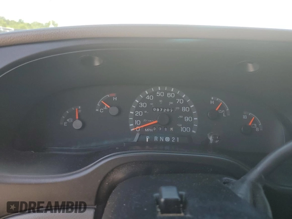 2001 Ford Econoline Passenger XL with VIN 1FBSS31L41HA22362, listed as a Copart auction lot 61076525 with 97,207 mi miles and Salvage title. Bid and sale history available at DreamBid. Image 9.