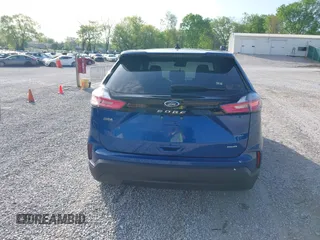 2024 Ford Edge SE z VIN 2FMPK4G93RBA19069, wystawiony jako IAAI lot #42025846 z przebiegiem 17 277 mil mil oraz . Historia ofert i sprzedaży dostępna na DreamBid. Obrazek 16.