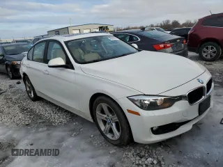 2015 BMW 3 Series 320i xDrive with VIN WBA3C3G51FNS73447, listed as a Copart auction lot 88642605 with 77,764 mi miles and Salvage Title. Bid and sale history available at carsss.com. Image 4.