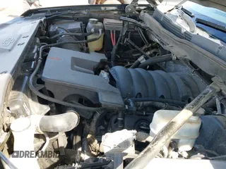 2014 Chevrolet Silverado 1500 LT z VIN 3GCUKREC9EG485390, wystawiony jako IAAI lot #43268932 z przebiegiem 139 299 mil mil oraz . Historia ofert i sprzedaży dostępna na DreamBid. Obrazek 19.