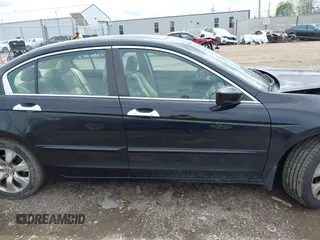 2010 Honda Accord EX-L z VIN 1HGCP3F85AA016912, wystawiony jako IAAI lot #42073686 z przebiegiem 210 144 mil mil oraz . Historia ofert i sprzedaży dostępna na DreamBid. Obrazek 14.