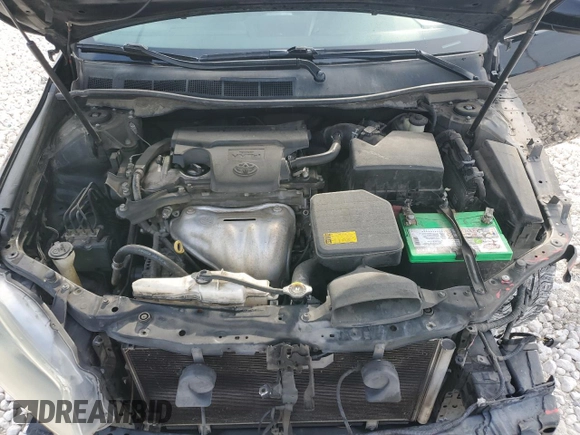 2015 Toyota Camry XLE with VIN 4T1BF1FK3FU881652, listed as a Copart auction lot 54016225 with 174,804 mi miles and Salvage Title. Bid and sale history available at DreamBid. Image 11.