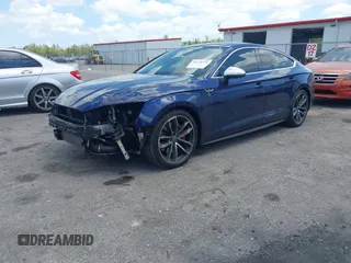 2018 Audi S5 Sportback Prestige z VIN WAUC4CF58JA003890, wystawiony jako IAAI lot #42176231 z przebiegiem 94 954 mil mil oraz . Historia ofert i sprzedaży dostępna na DreamBid. Obrazek 2.
