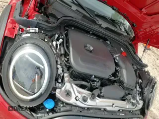 2025 MINI Hardtop Cooper S with VIN WMW23GD00S2W15493, listed as a Copart auction lot 48223195 with 181 mi miles and Salvage title. Bid and sale history available at DreamBid. Image 13.