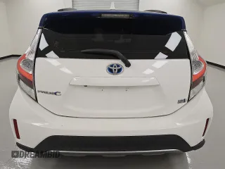 2018 Toyota Prius One z VIN JTDKDTB3XJ1599863, wystawiony jako Copart lot #53509845 z przebiegiem 89 227 mil mil oraz Czysty tytuł • Clean title. Historia ofert i sprzedaży dostępna na DreamBid. Obrazek 6.