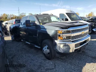 2019 Chevrolet Silverado 3500HD Work Truck with VIN 1GC4KVCY4KF202334, listed as a Copart auction lot 75926664 with 177,915 mi miles and Salvage Title. Bid and sale history available at carsss.com. Image 4.