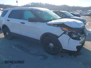 2014 Ford Police Interceptor Utility z VIN 1FM5K8ARXEGA33593, wystawiony jako IAAI lot #41342821 z przebiegiem 175 456 mil mil oraz . Historia ofert i sprzedaży dostępna na DreamBid. Obrazek 1.