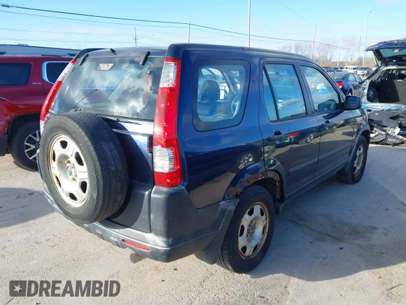 2006 Honda CR-V LX with VIN JHLRD785X6C013465, listed as a IAAI auction lot 41843337 with 237,622 mi miles and . Bid and sale history available at carsss.com. Image 4.